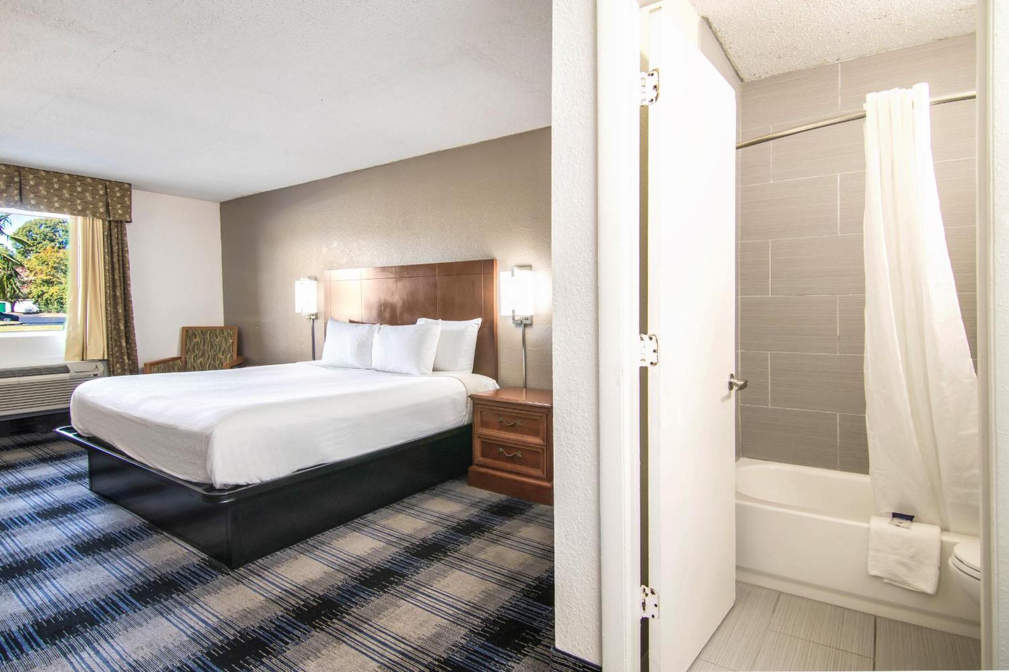 Americas Best Value Inn Perry Exterior photo